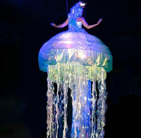 Booking agent for The Floating Jellyfish - Aerial Act | Contraband Events